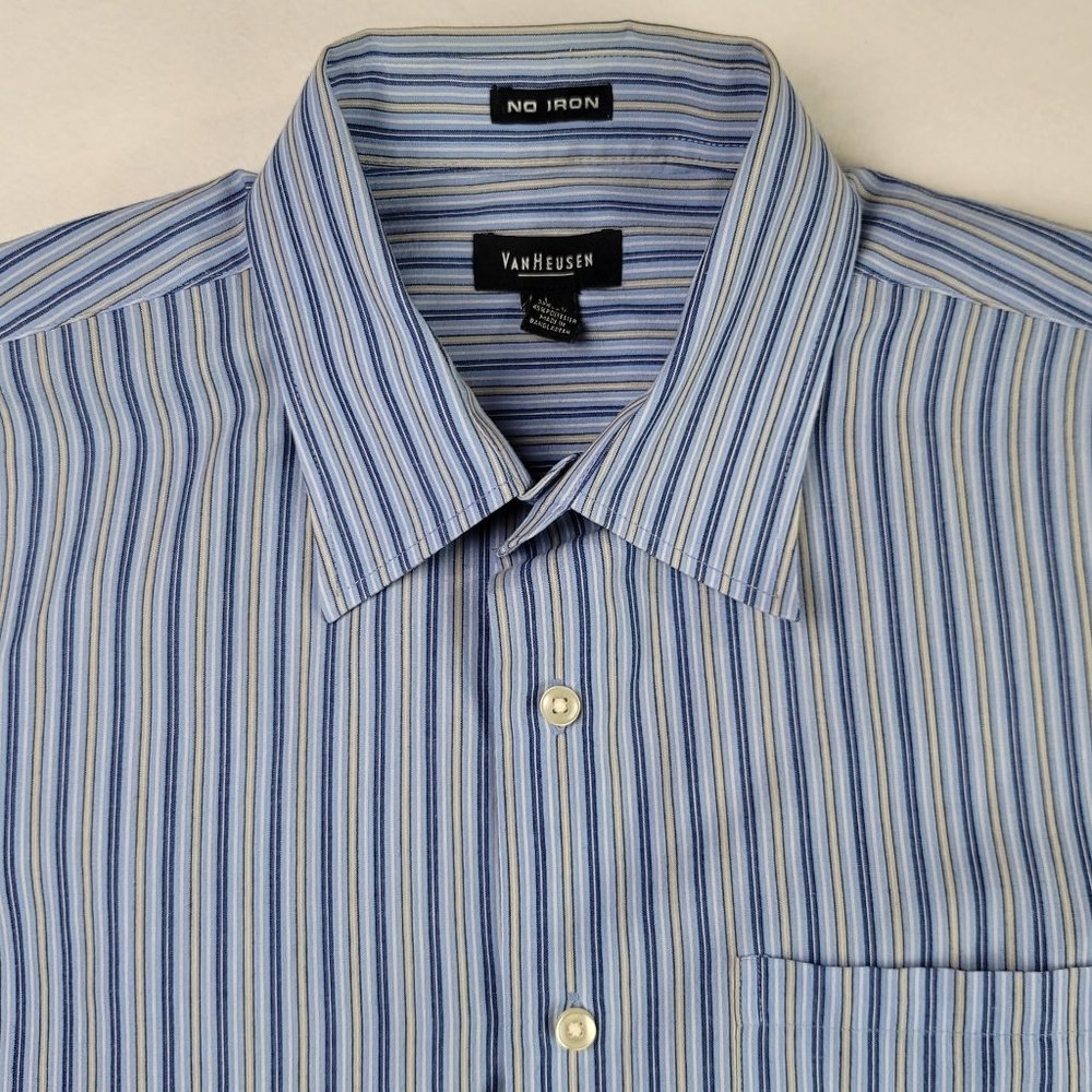 Van Heusen Shirt Mens Size L Short Sleeve Button Up Striped